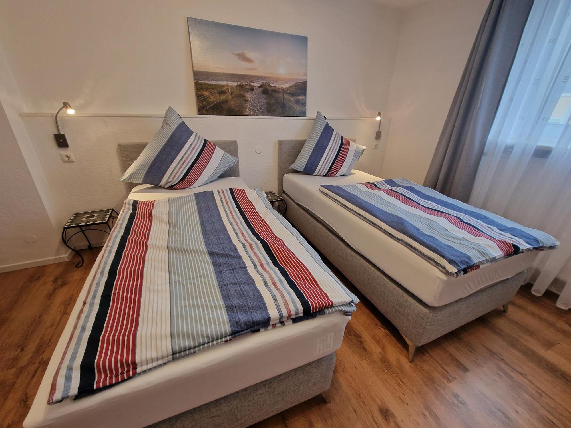 Fewofaubelcentro 42 & 54 & 62 M2 Oberhausen  Room photo